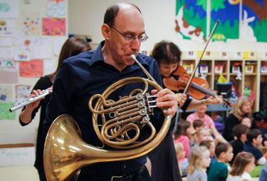 Todd performing